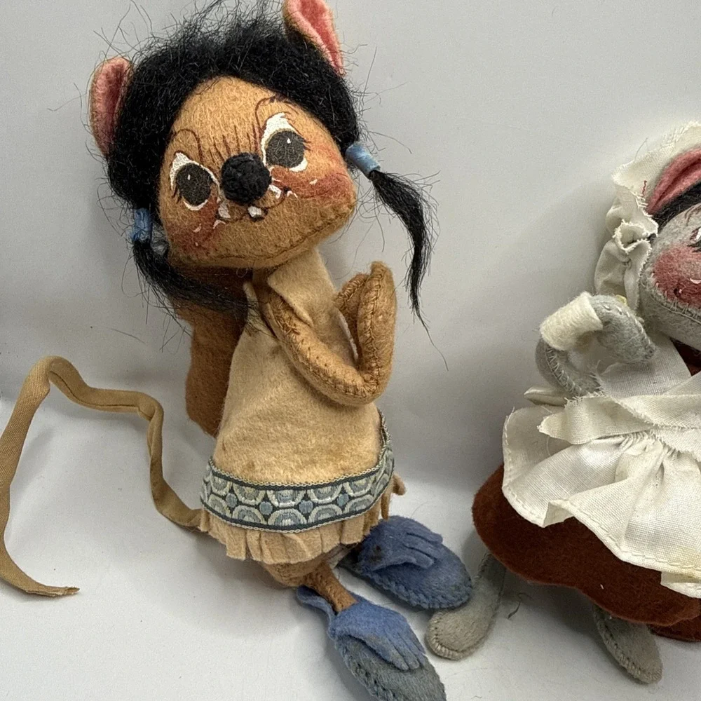 Lot Of 3 Vintage Annalee Dolls Thanksgiving Lot Native Indian Pilgrim Mouse